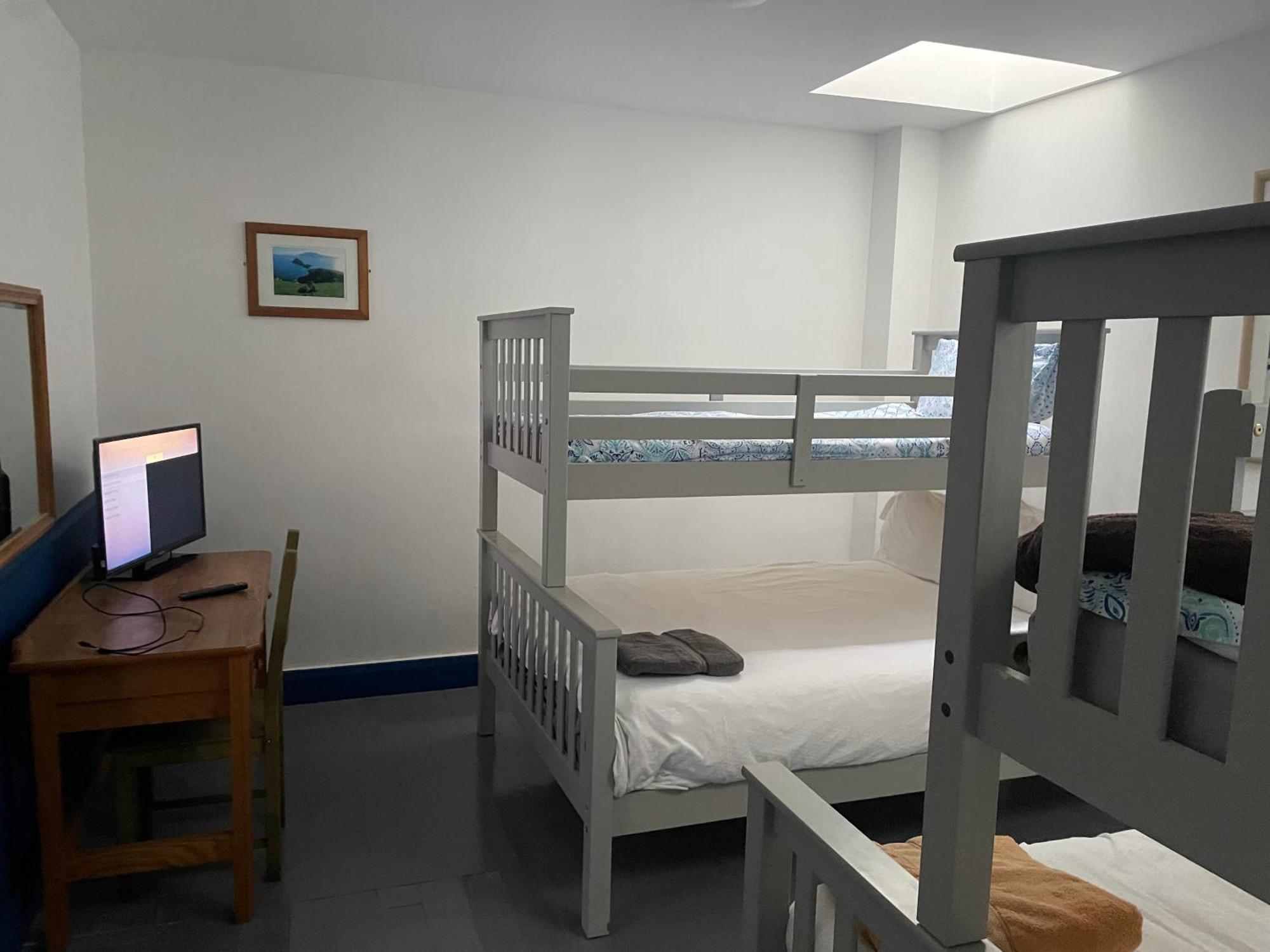 Coastguard Lodge Hostel At Tigh Tp Glaise Bheag Luaran gambar