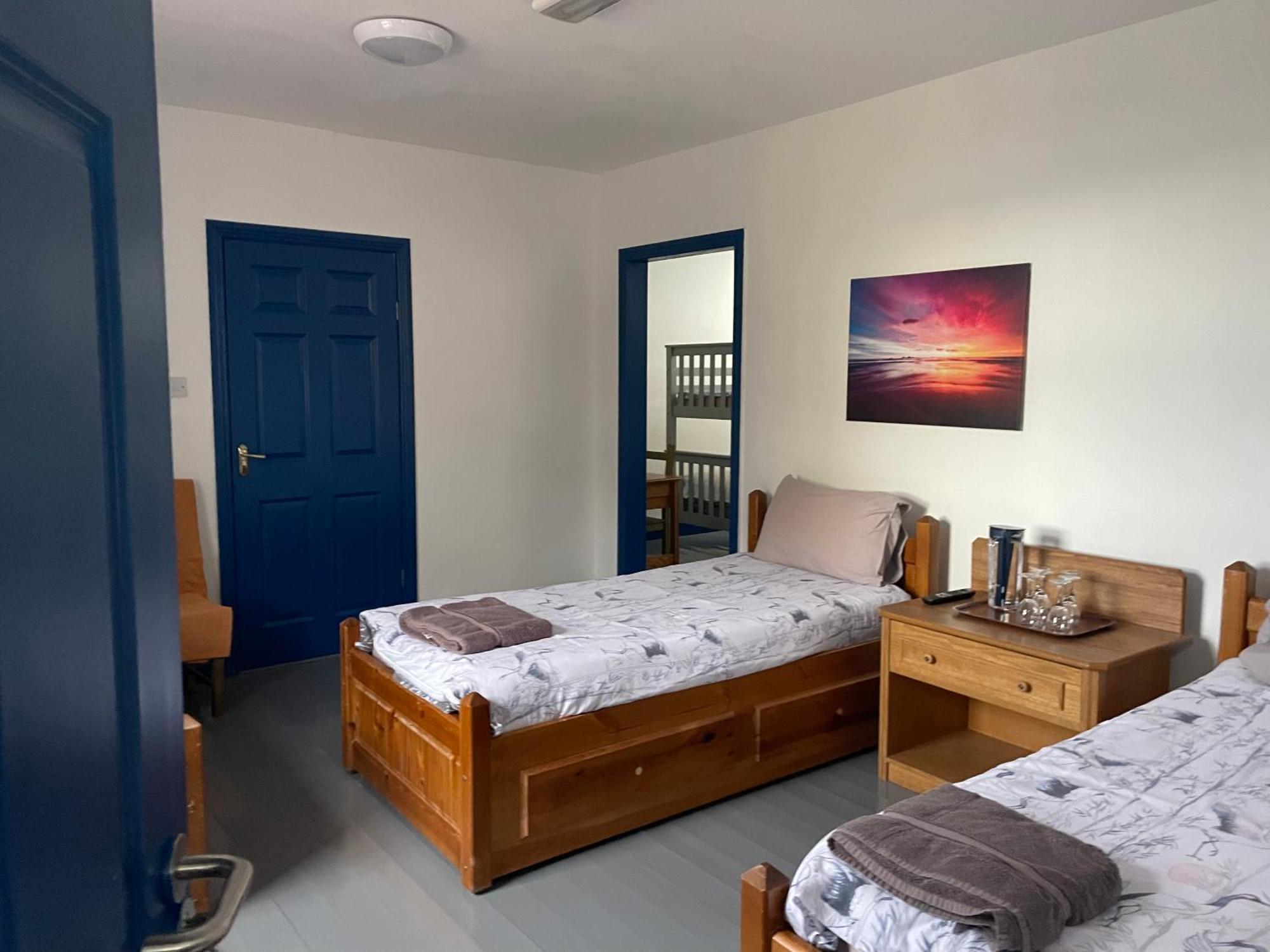 Coastguard Lodge Hostel At Tigh Tp Glaise Bheag Luaran gambar
